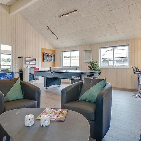 Beautiful In With Sauna בית נופש