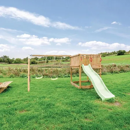 In With Outdoor Swimming Pool Vejby