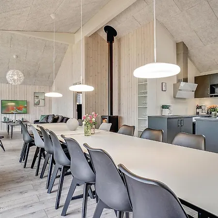 Beautiful In With Sauna בית נופש