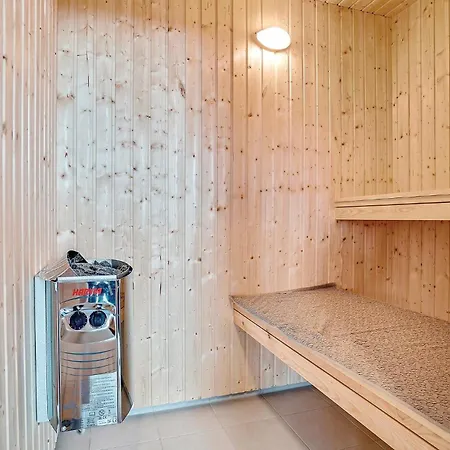 Feriehus Beautiful In With Sauna *